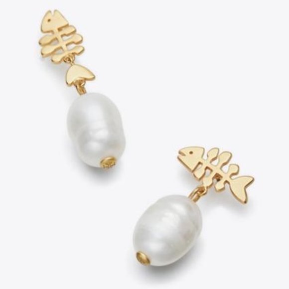 NEW Tory Burch Fish & Pearl Mismatched Drop Earrings - Picture 5 of 8